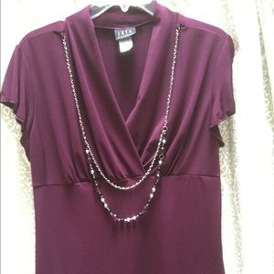 JKIA NEW blouse 💕with  Attached necklace size L